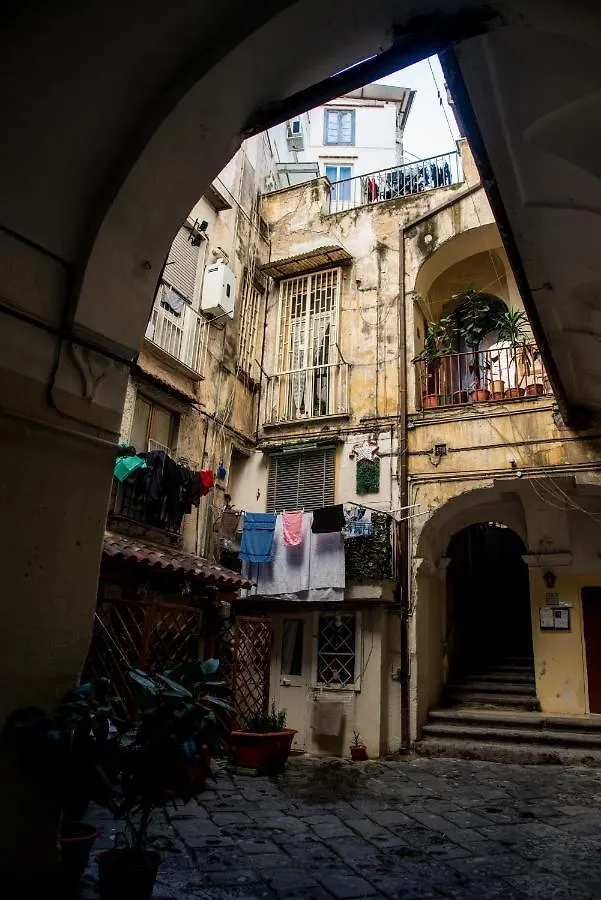 Appartamento Castel Capuano Flat Napoli Italia